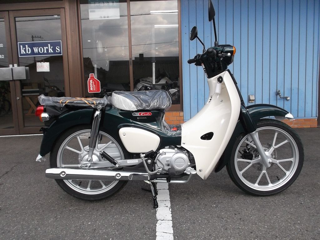 ホンダ　スーパーカブ 110　新車 ！